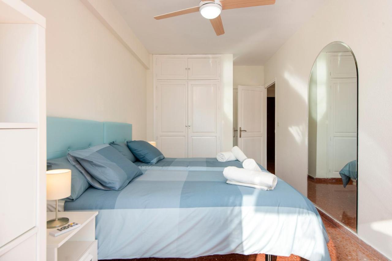 Apartamento Alef Apartment Torremolinos Ngoại thất bức ảnh