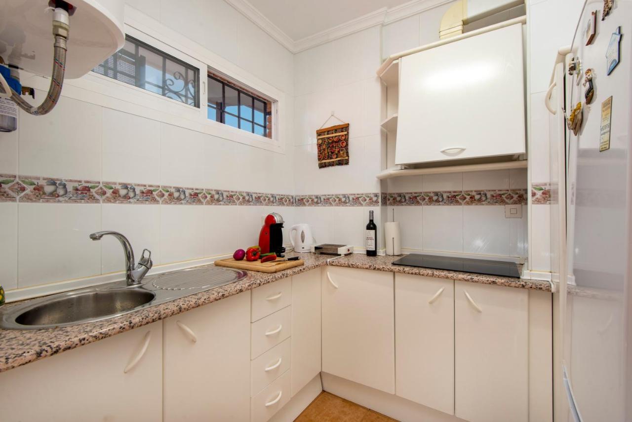 Apartamento Alef Apartment Torremolinos Ngoại thất bức ảnh